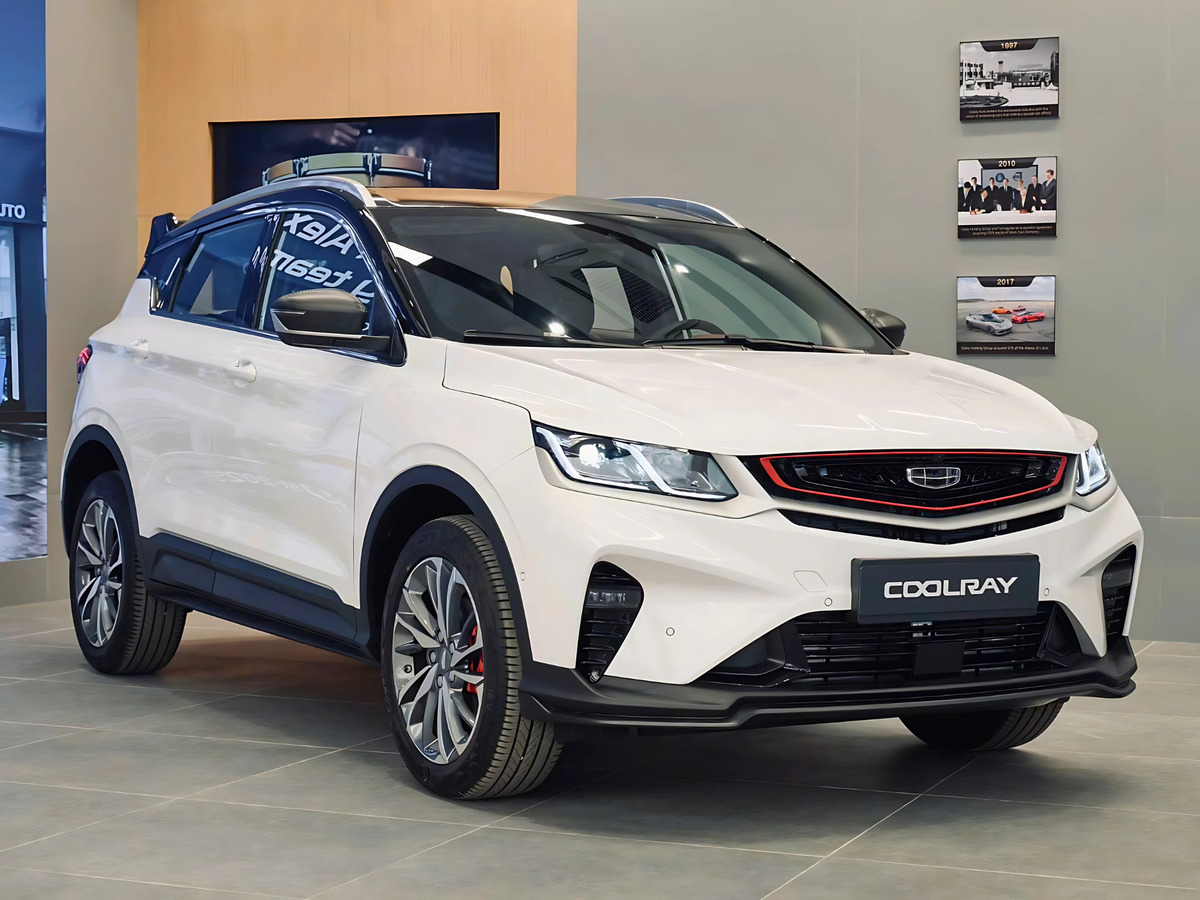 Geely Coolray Standard đáng sở hữu trong ngân sách  