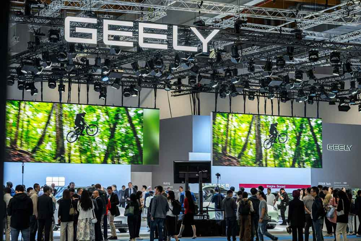 Geely mua lại Lotus như thế nào