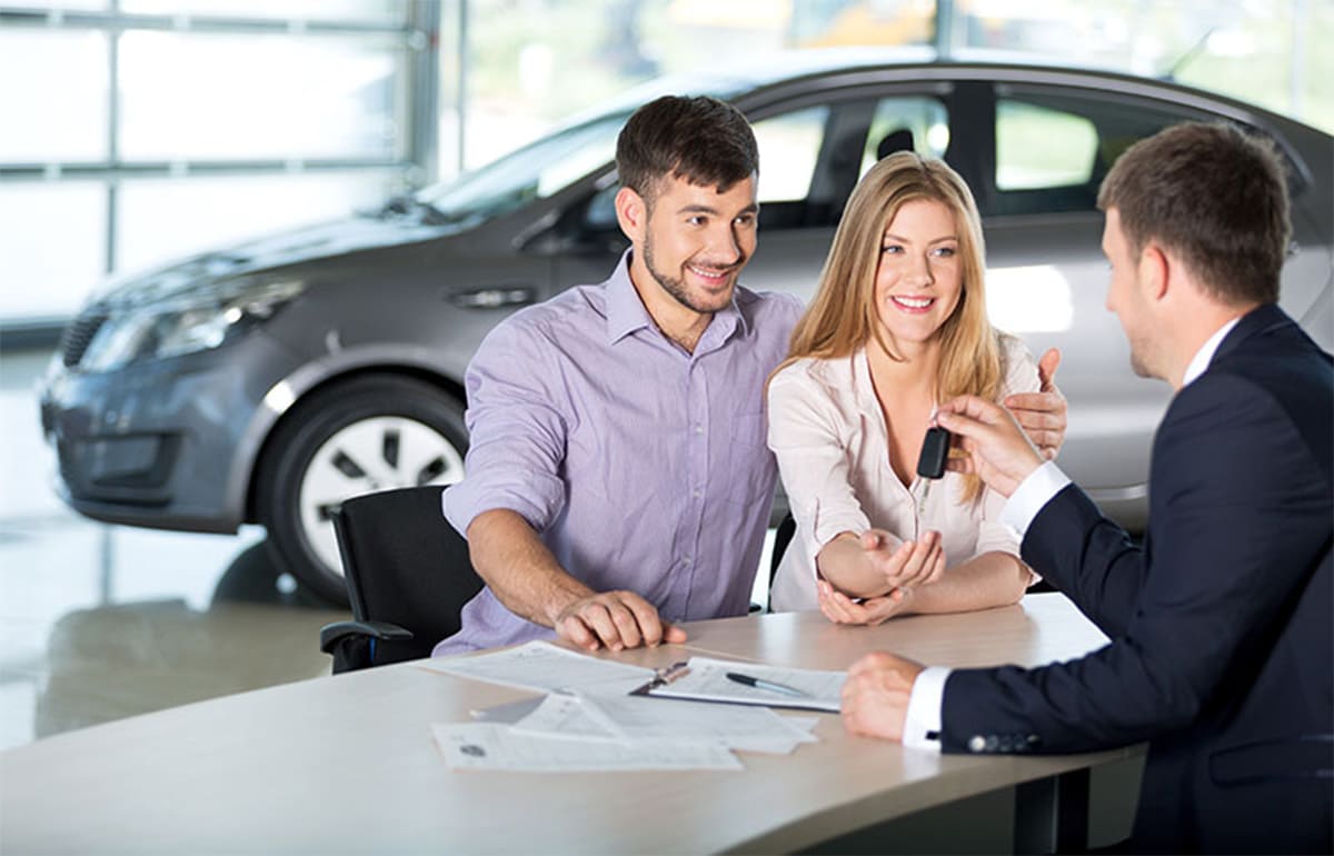 Quy trình thực hiện thủ tục mua bán xe với người nước ngoài